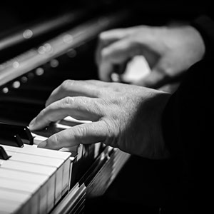 #3 Pianist