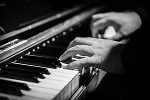 #3 Pianist
